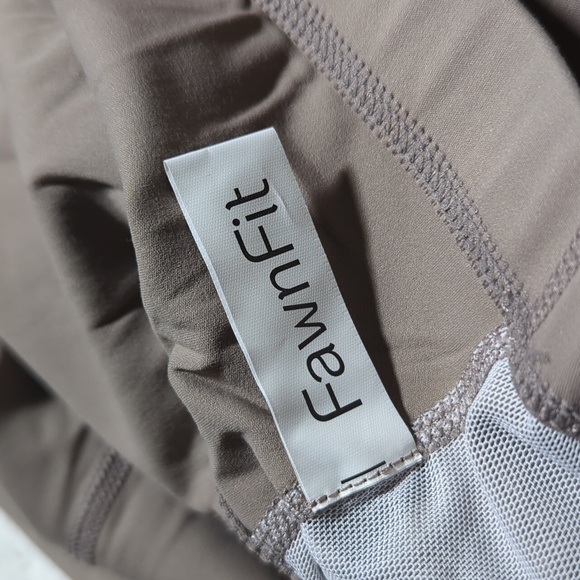 Fawnfit Long Length Lift Tank 2.0 With Built-In Bra In Taupe - Picture 5 of 7